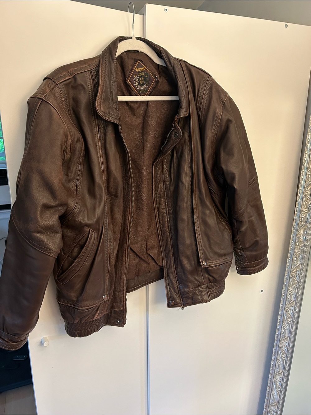 American Vintage Brown Leather Jacket - Casual Bomber Style